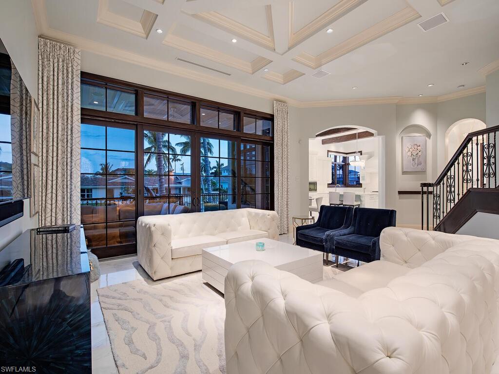 ROYAL HARBOR - Residential