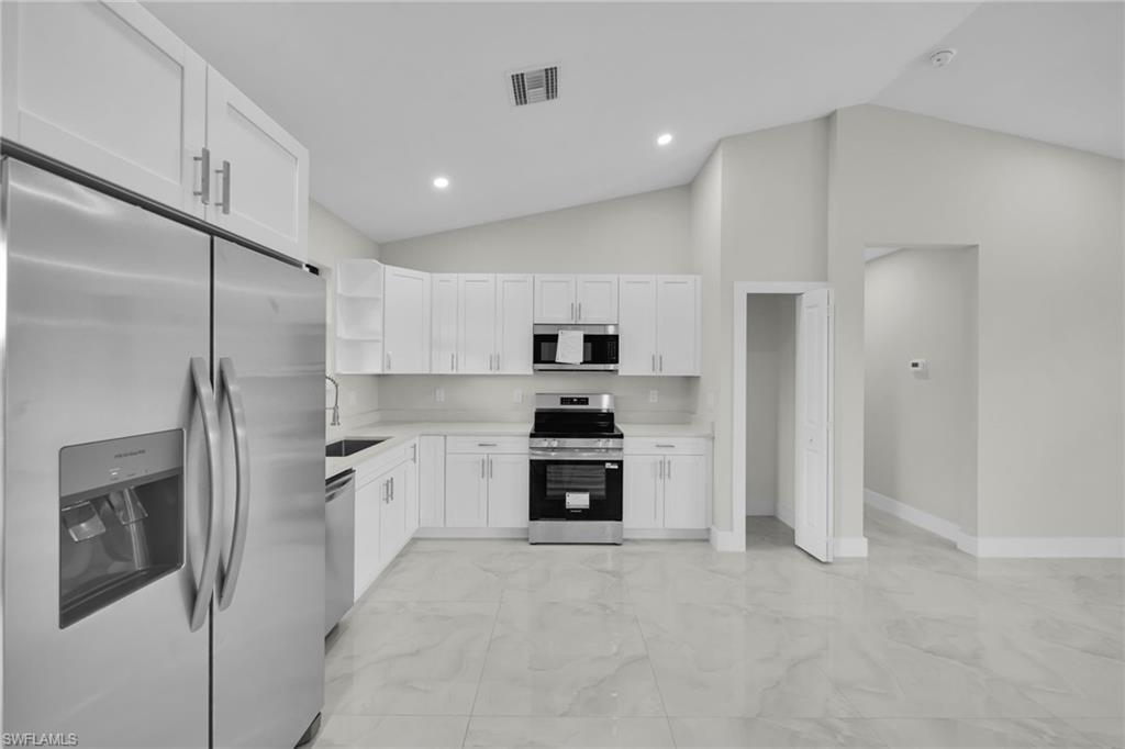 LEHIGH ACRES - Residential Lease