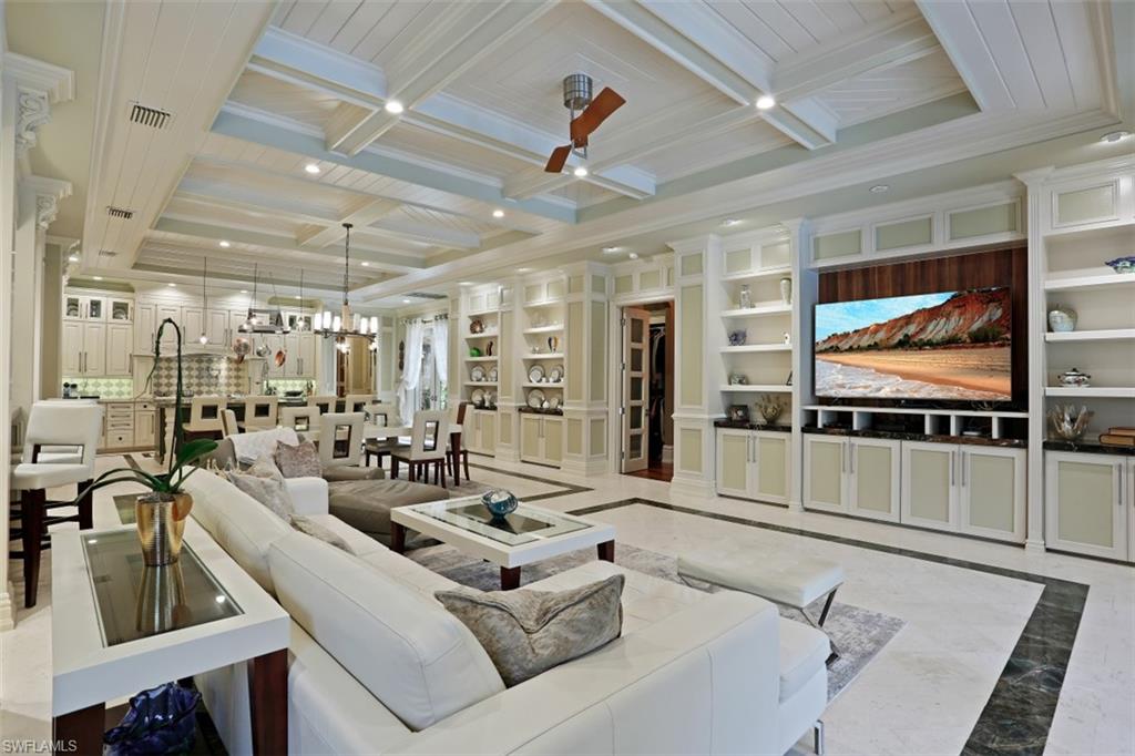 OAKES ESTATES - Residential