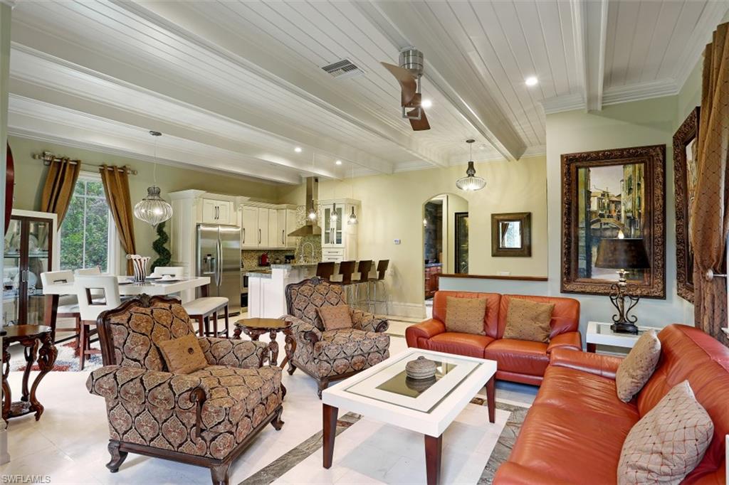 OAKES ESTATES - Residential