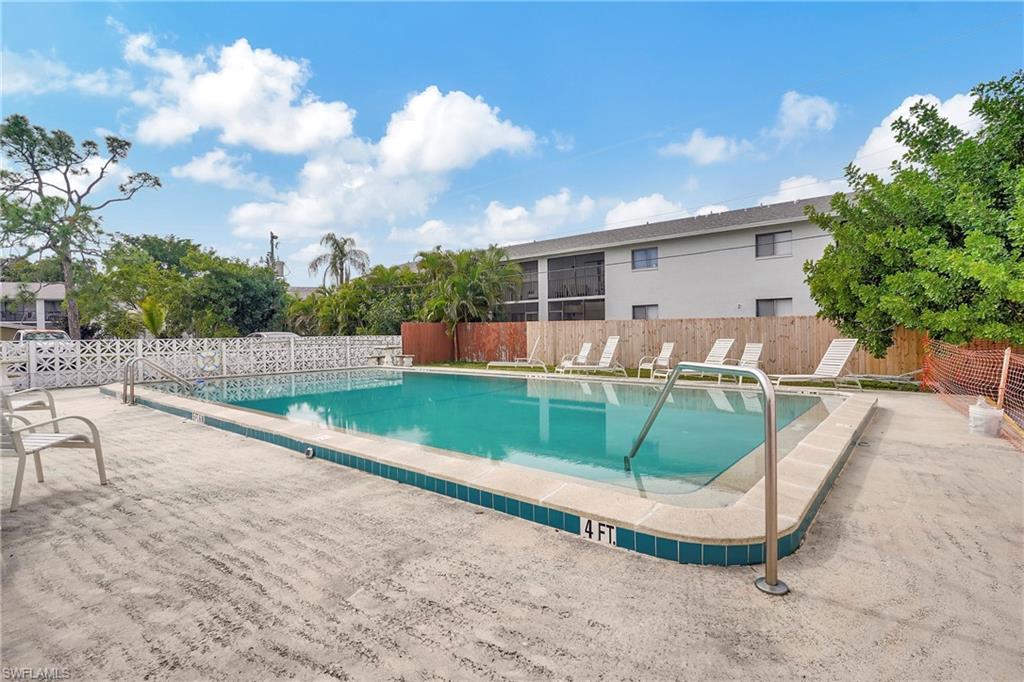CAPEWAY CONDO - Residential
