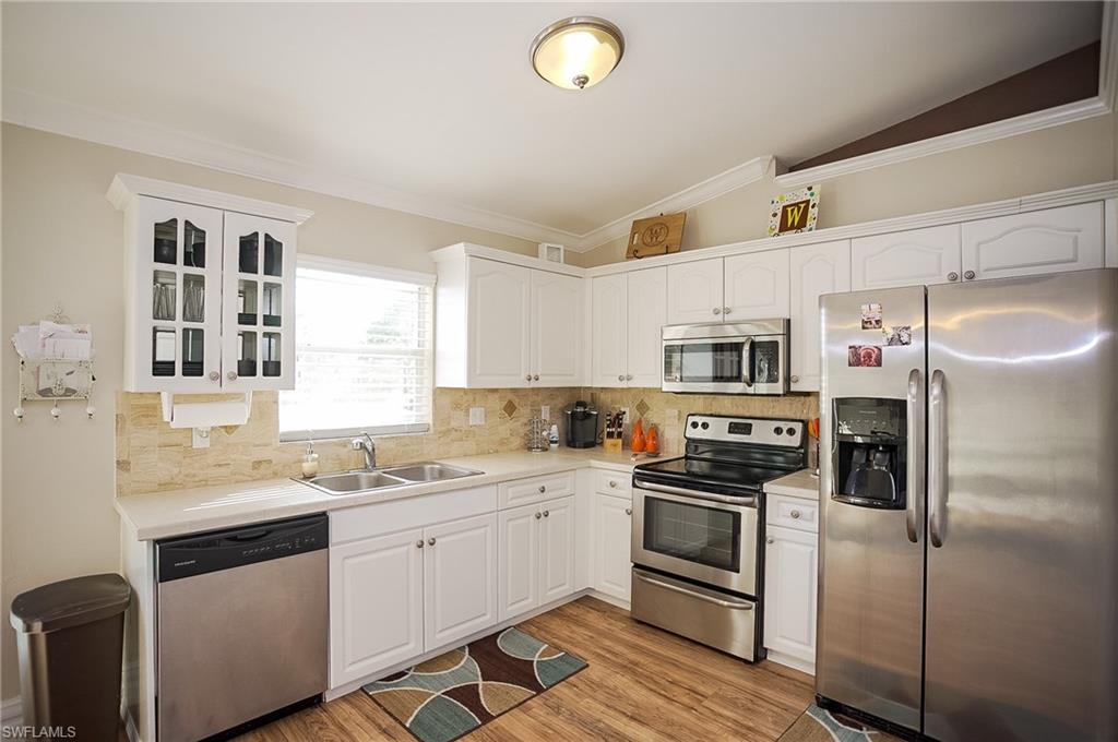 GOLDEN GATE ESTATES - Residential