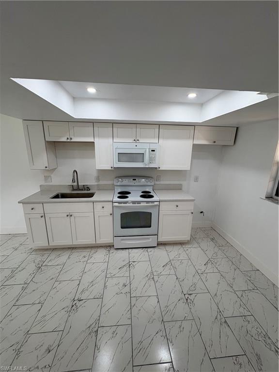 GULF PLACE CONDO - Residential Lease