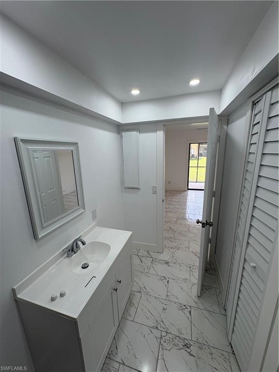 GULF PLACE CONDO - Residential Lease