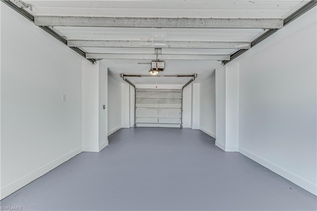 JONATHAN HARBOUR - Residential