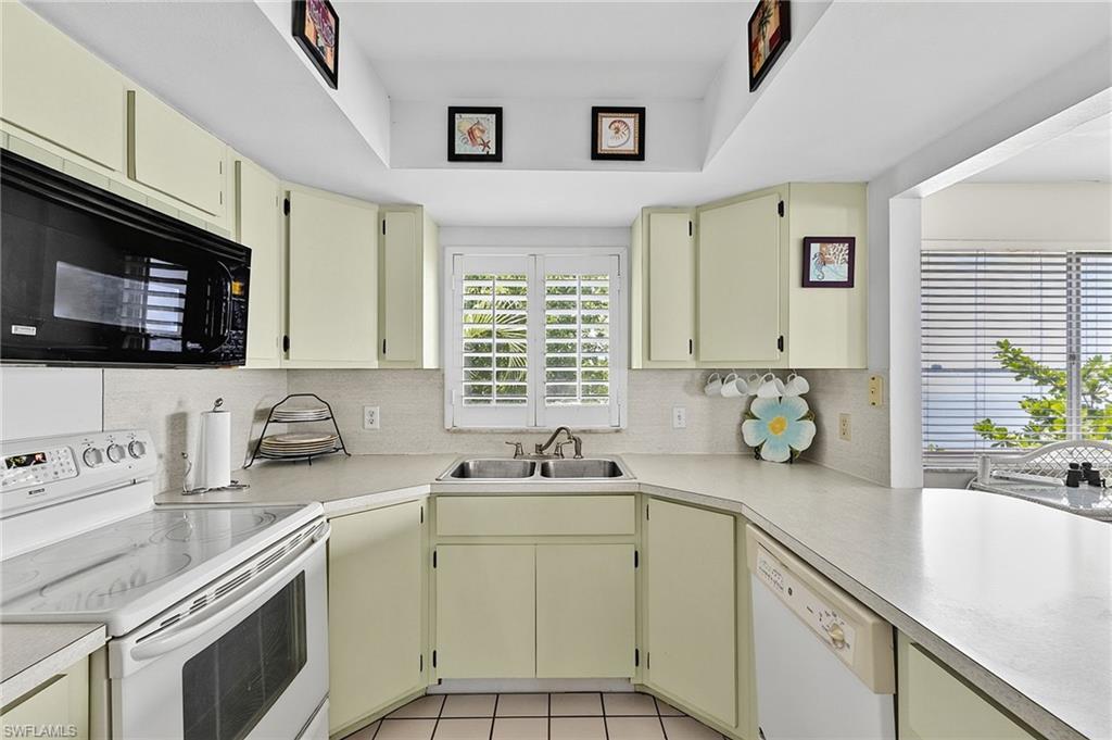 TARPON TOWER CONDO - Residential