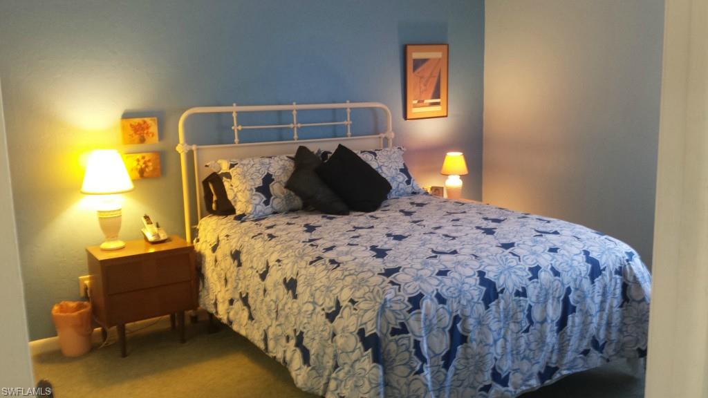 CLUB AT CRYSTAL LAKE CONDOMINIUM - Residential