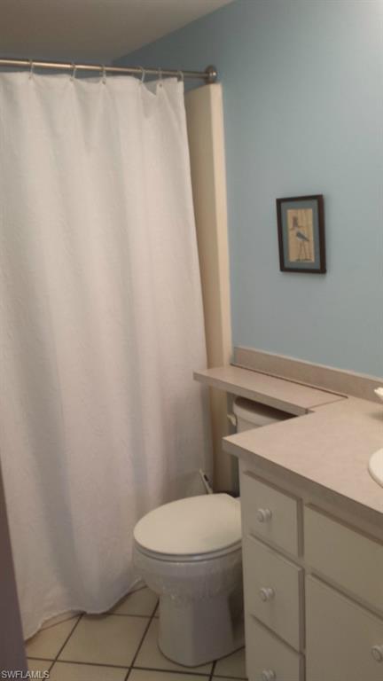 CLUB AT CRYSTAL LAKE CONDOMINIUM - Residential