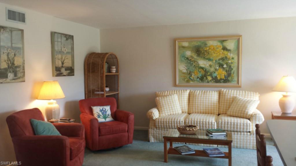 CLUB AT CRYSTAL LAKE CONDOMINIUM - Residential