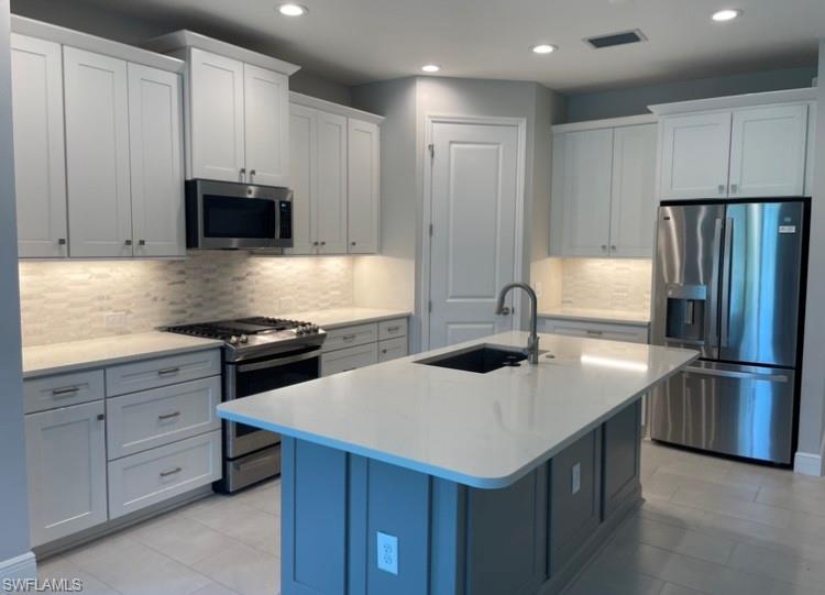 SKYSAIL - Residential Lease