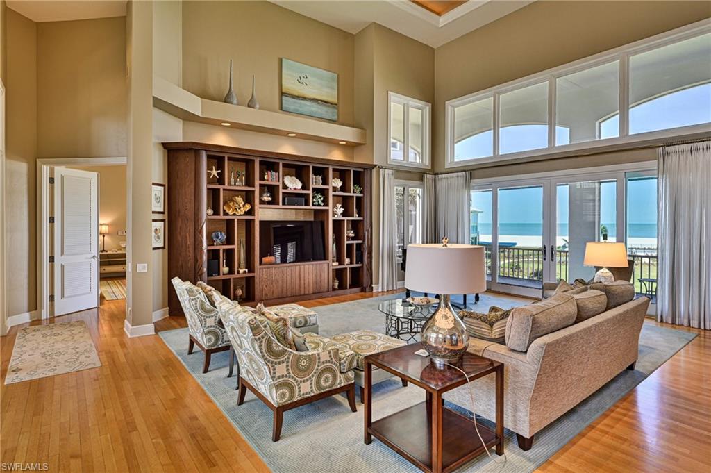 BAREFOOT BEACH - Residential Lease