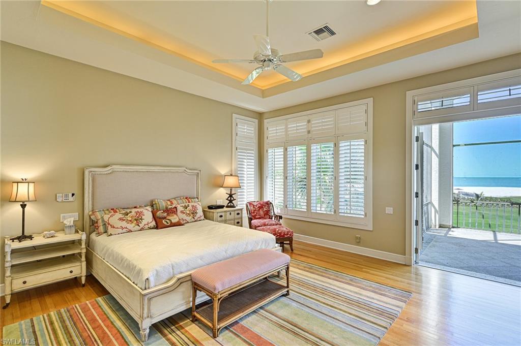 BAREFOOT BEACH - Residential Lease