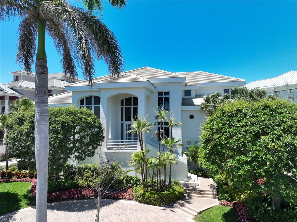 BAREFOOT BEACH - Residential Lease