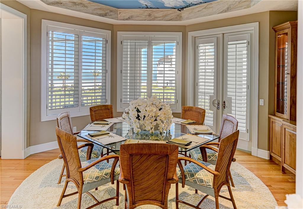 BAREFOOT BEACH - Residential Lease