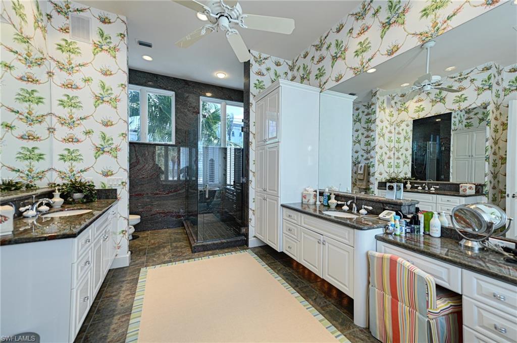 BAREFOOT BEACH - Residential Lease