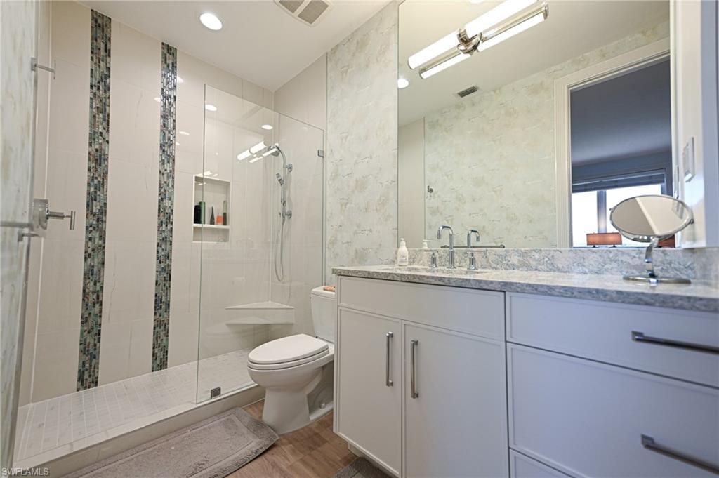 BAREFOOT BEACH - Residential Lease