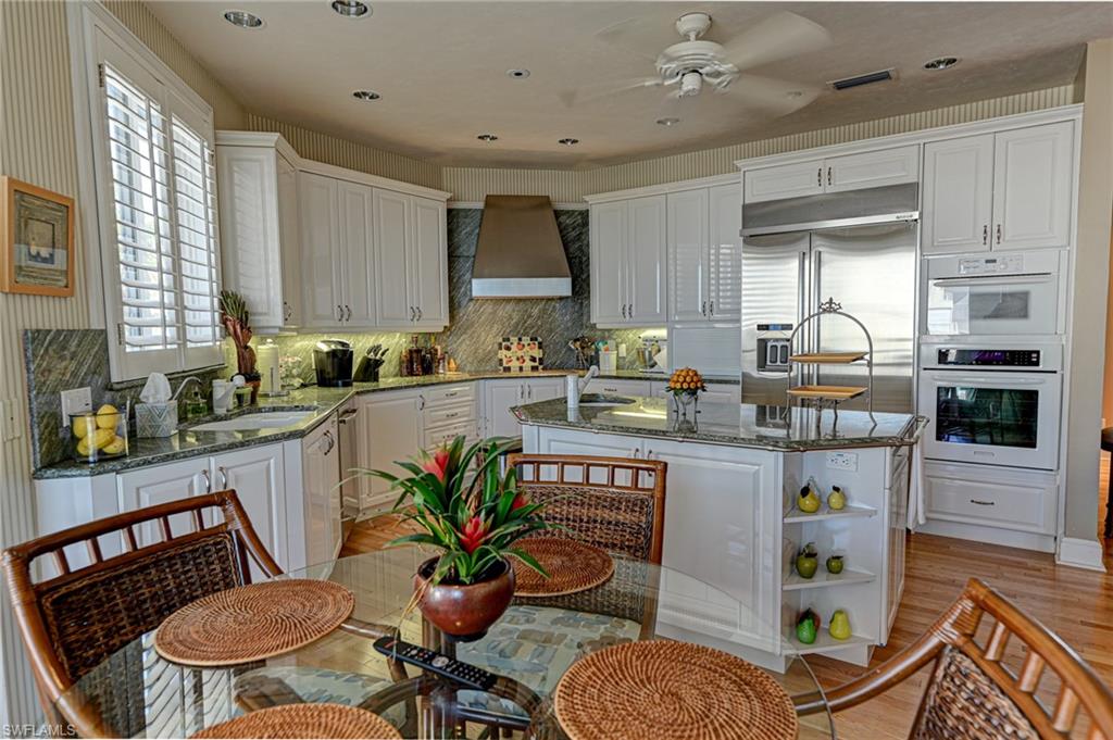 BAREFOOT BEACH - Residential Lease