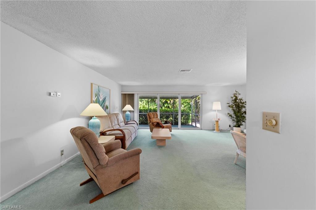 GLADES COUNTRY CLUB - Residential