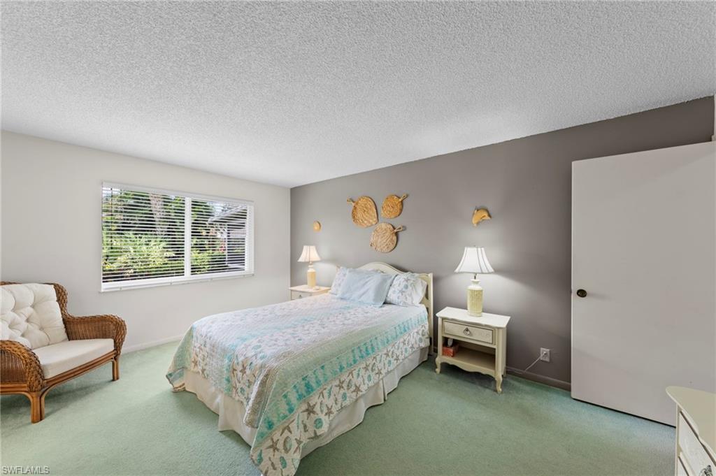 GLADES COUNTRY CLUB - Residential