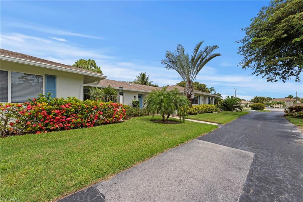 GLADES COUNTRY CLUB - Residential