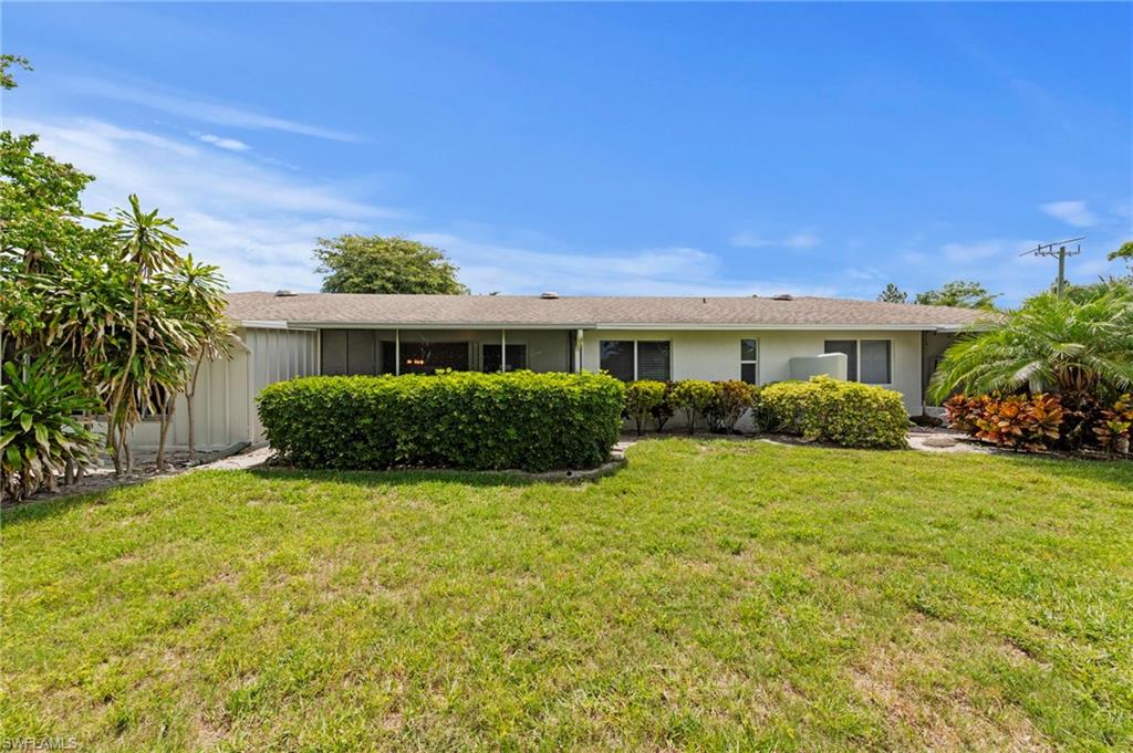 GLADES COUNTRY CLUB - Residential