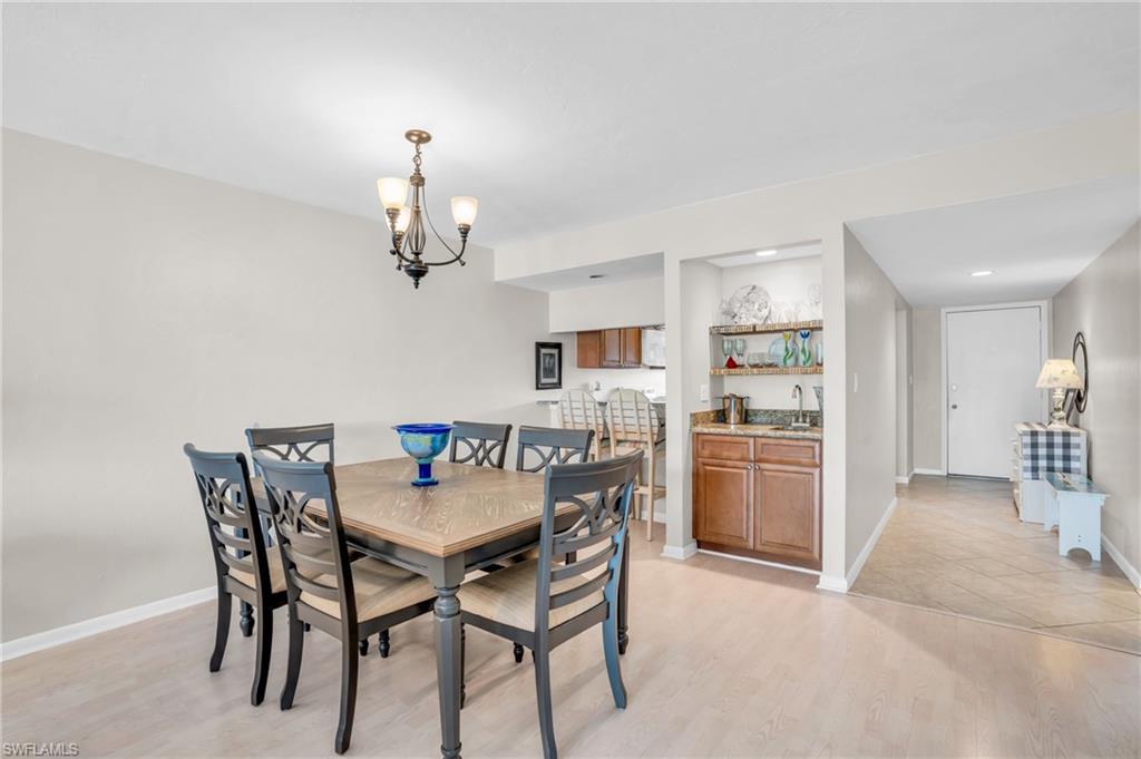 FOUNTAINS IV - Residential Lease