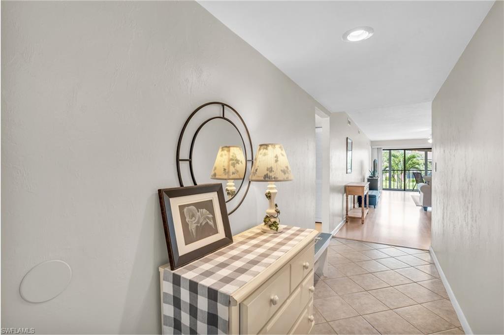 FOUNTAINS IV - Residential Lease