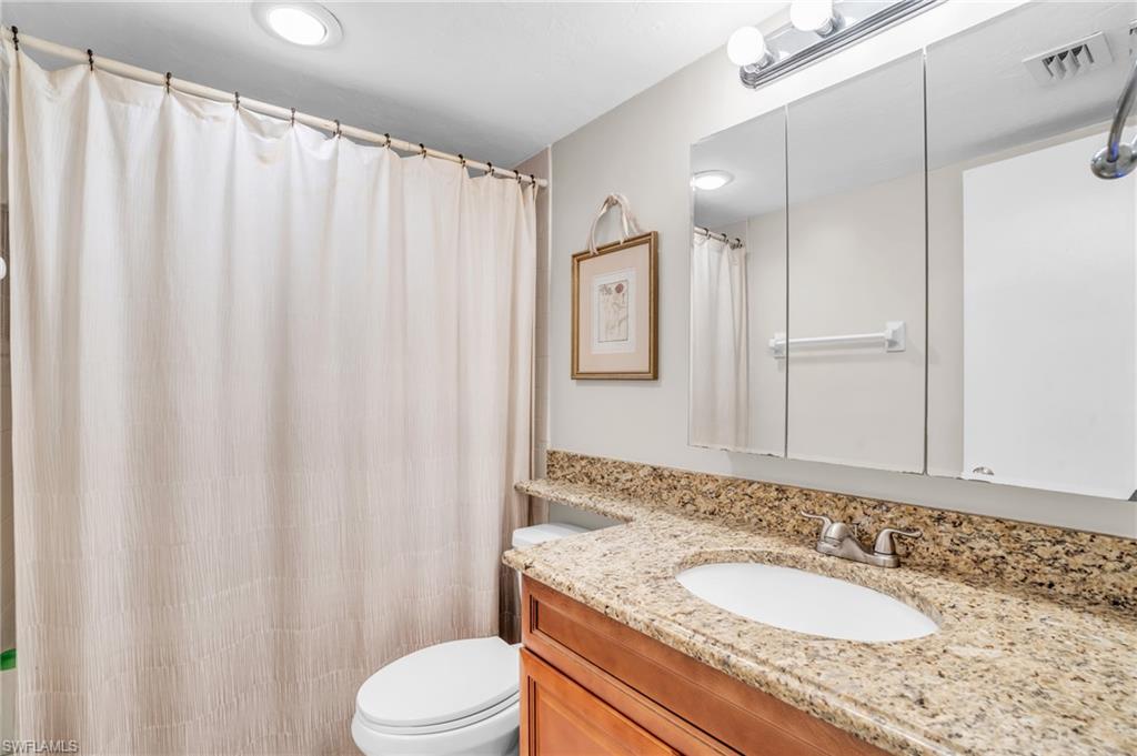 FOUNTAINS IV - Residential Lease