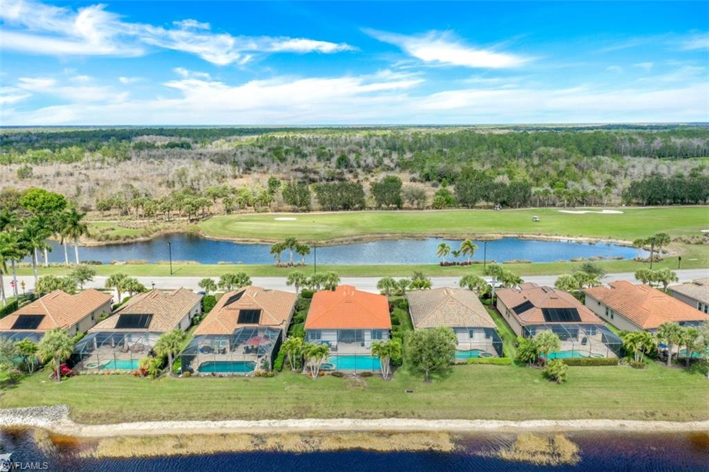 QUARRY SHORES - Residential