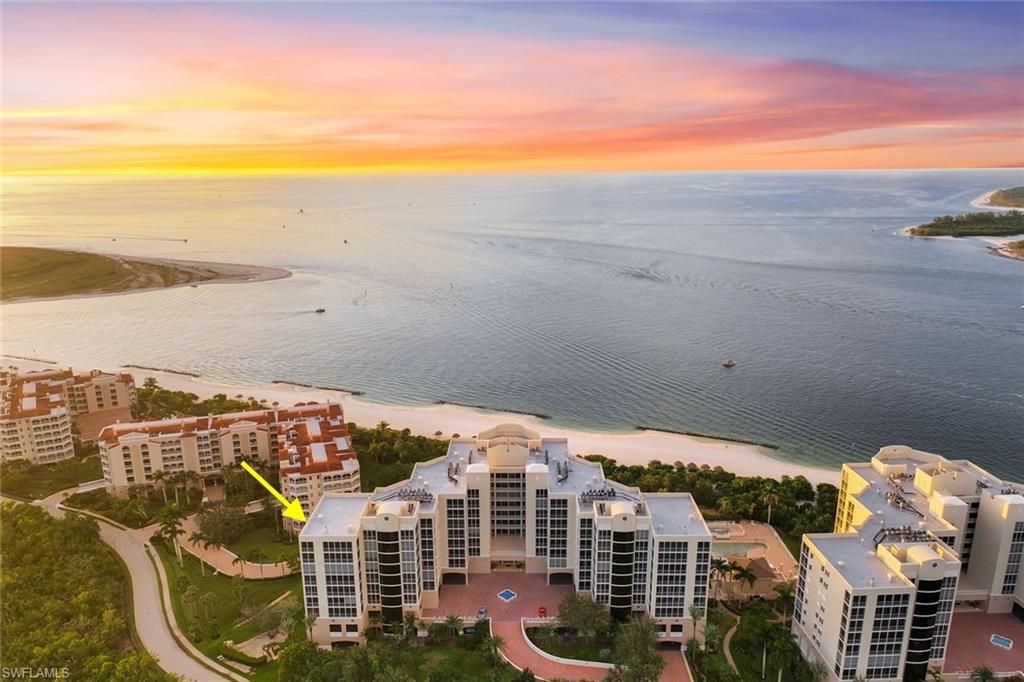 ROYAL MARCO POINT - Residential