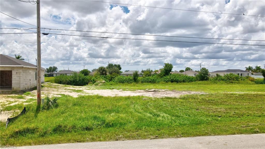 CAPE CORAL - Land