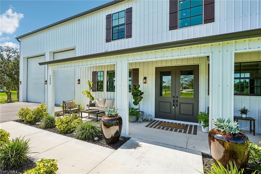 GOLDEN GATE ESTATES - Residential