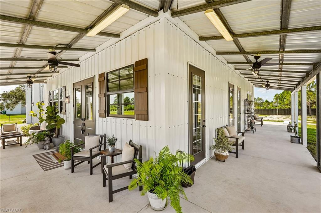 GOLDEN GATE ESTATES - Residential
