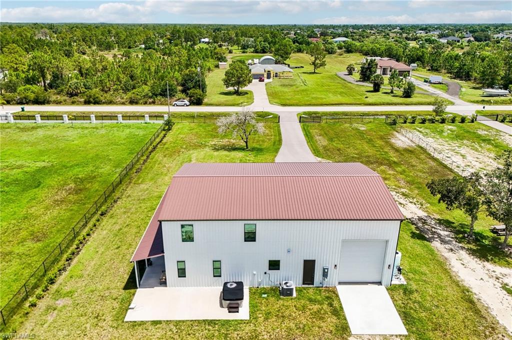 GOLDEN GATE ESTATES - Residential