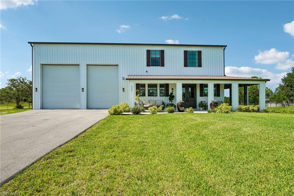GOLDEN GATE ESTATES - Residential