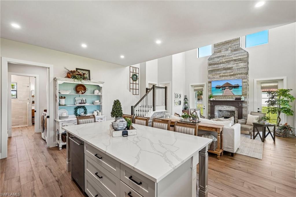 GOLDEN GATE ESTATES - Residential