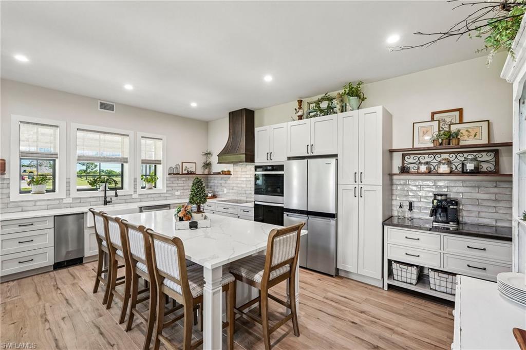 GOLDEN GATE ESTATES - Residential