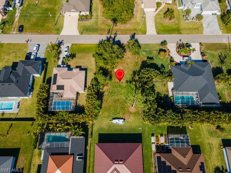 CAPE CORAL - Land