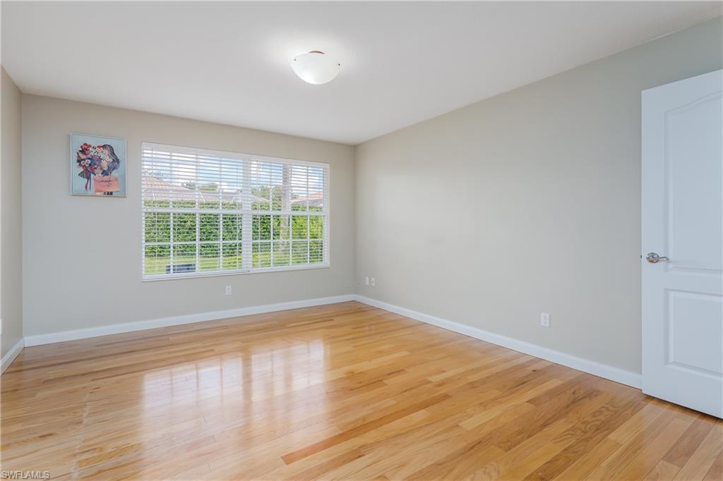 ISLAND WALK - Residential Lease