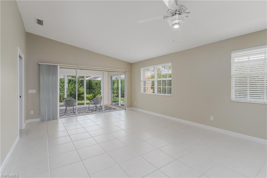 ISLAND WALK - Residential Lease