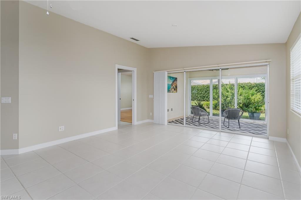ISLAND WALK - Residential Lease