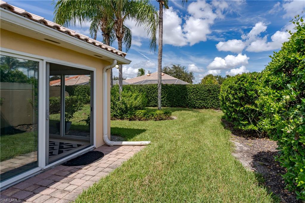 ISLAND WALK - Residential Lease