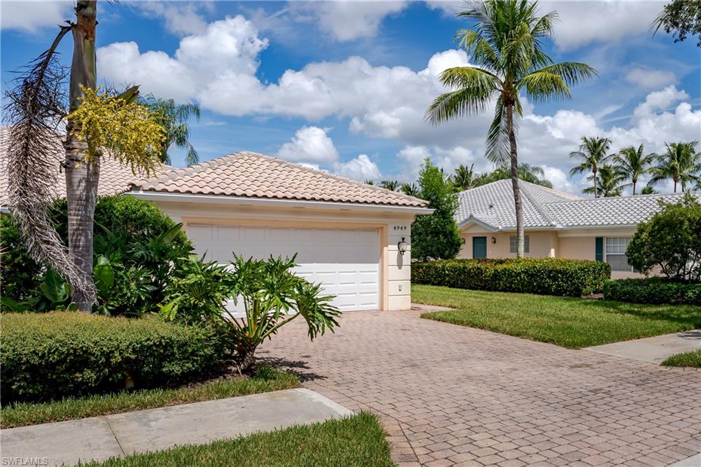 ISLAND WALK - Residential Lease