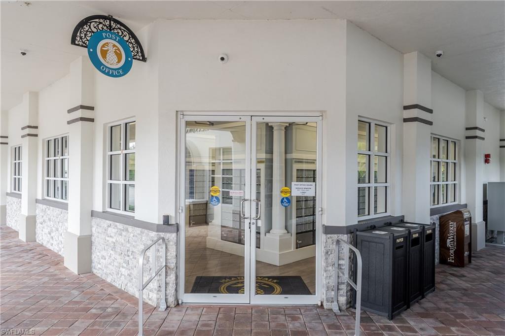 ISLAND WALK - Residential Lease