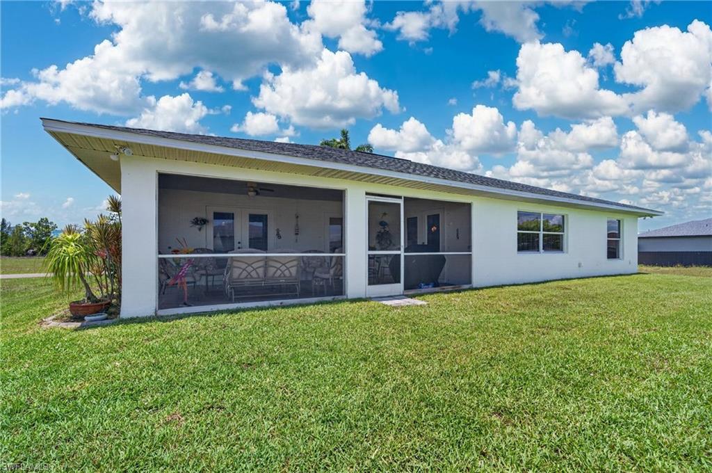CAPE CORAL - Residential