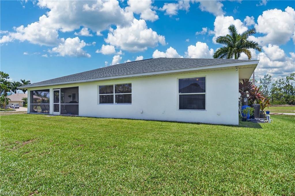 CAPE CORAL - Residential