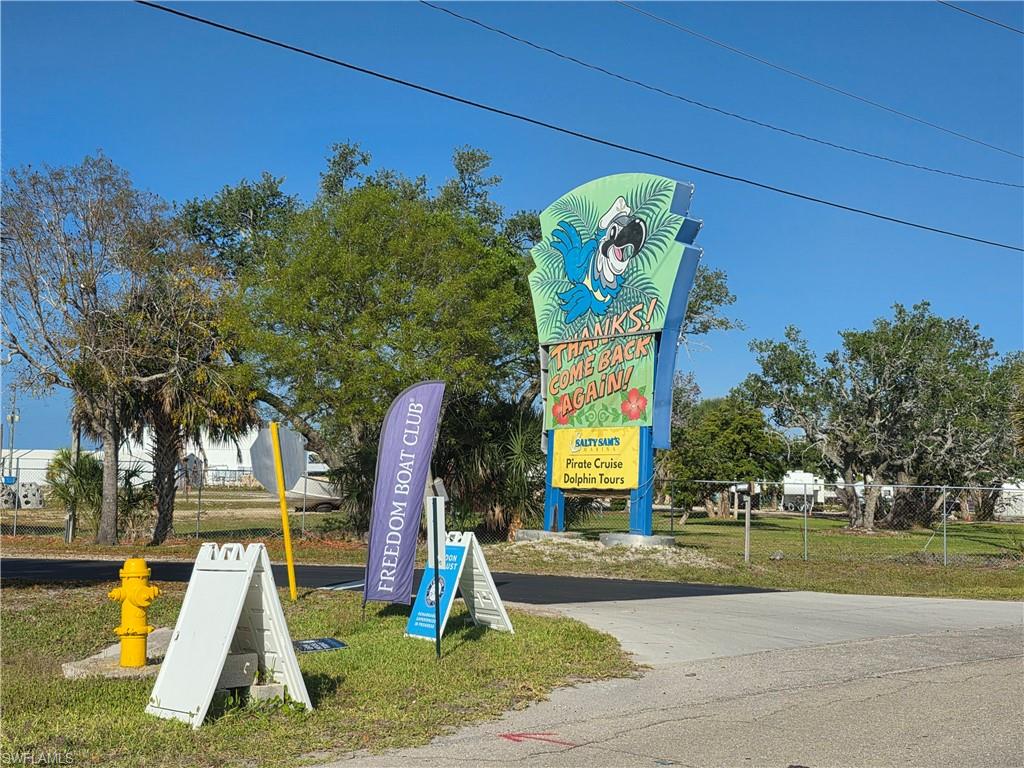 HELEN LANE CONDO RV - Land