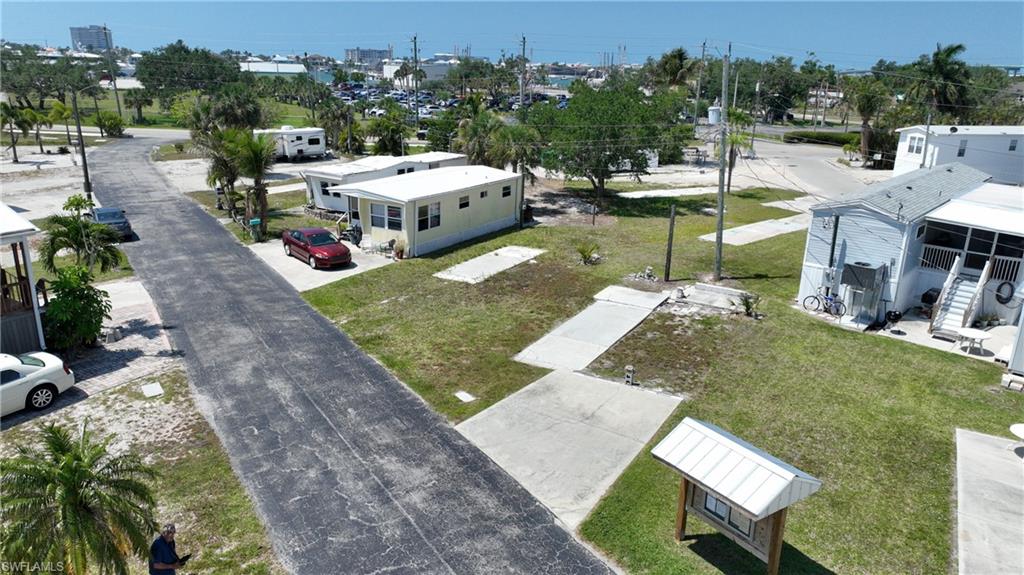 HELEN LANE CONDO RV - Land