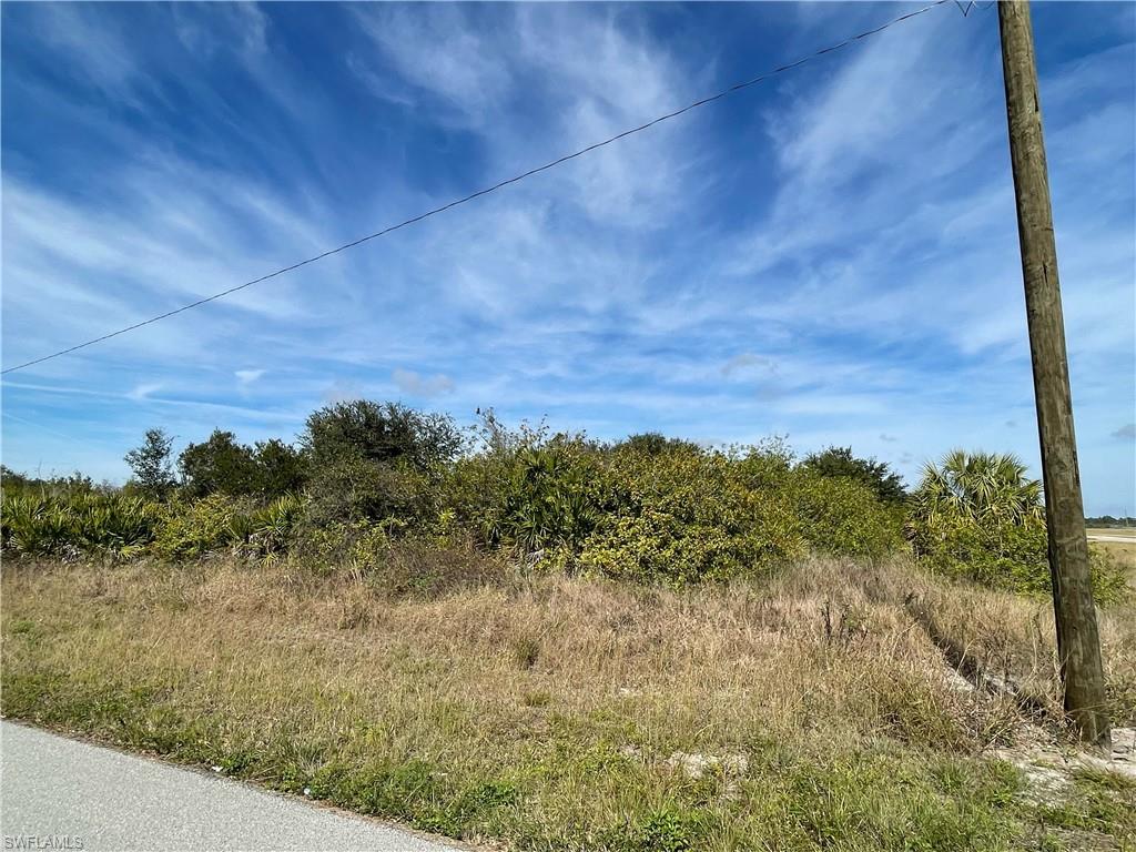 LEHIGH ACRES - Land