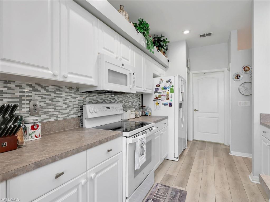 STONEYBROOK - Residential